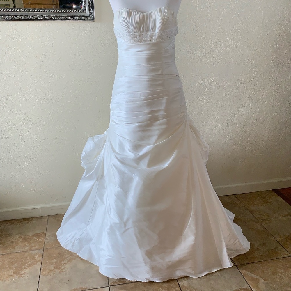 San Patrick Wedding Gown with Pearl Beads